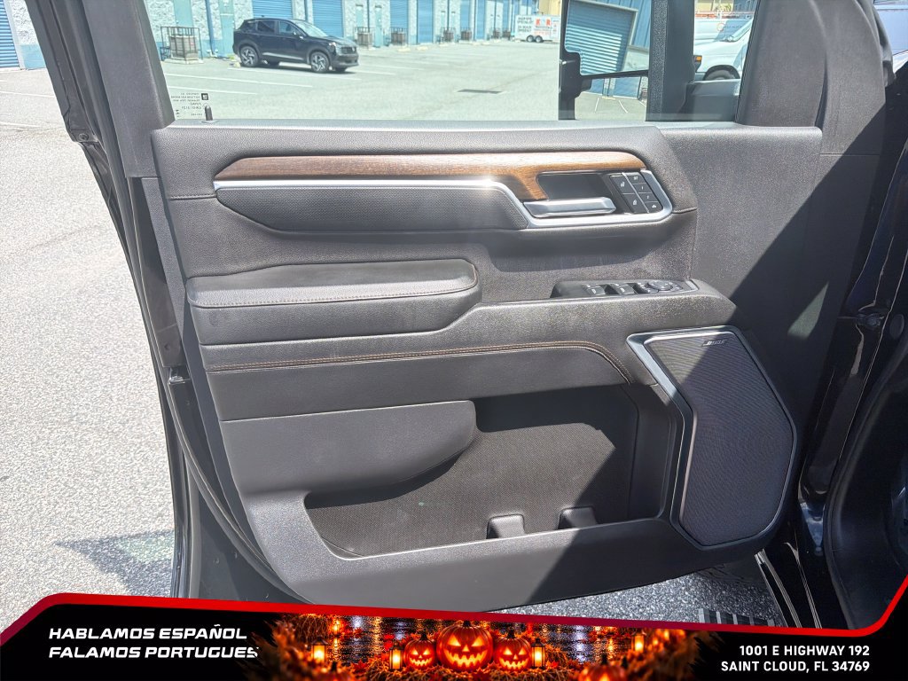Used 2024 Chevrolet Silverado 2500 High Country w/ High Country Premium Package AWD/4WD image 12
