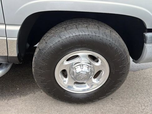 Used 2000 Dodge Ram 2500 Truck 2WD Quad Cab image 19