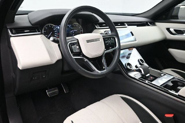Used 2023 Land Rover Range Rover Velar R-Dynamic S AWD/4WD image 21