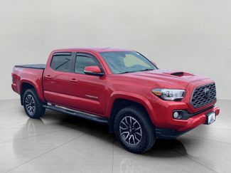 Used 2022 Toyota Tacoma TRD Sport AWD/4WD video 1
