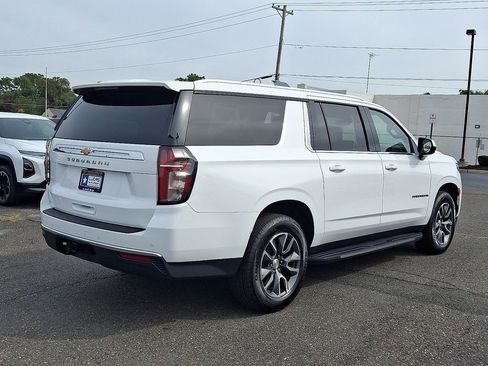 Used 2021 Chevrolet Suburban LS image 12