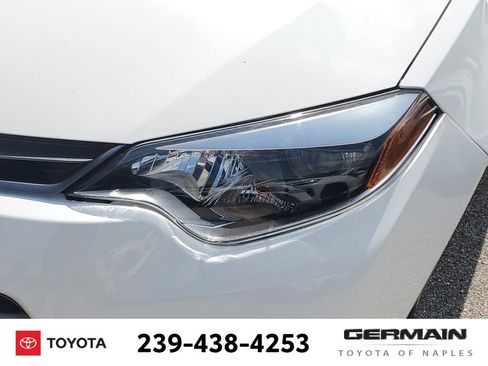 Used 2015 Toyota Corolla LE FWD image 15