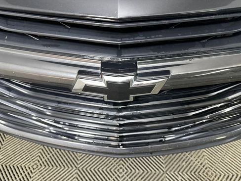 Used 2024 Chevrolet Malibu LT w/ Midnight Edition image 9