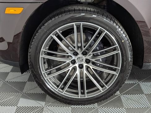 New 2026 Porsche Macan image 11