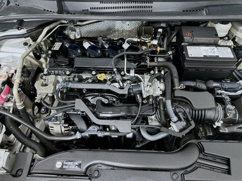 Used 2024 Toyota Corolla LE image 31