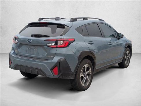 Used 2024 Subaru Crosstrek 2.0i Premium image 5