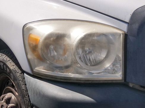 Used 2007 Dodge Ram 2500 Truck ST RWD image 4