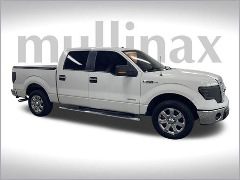 Used 2014 Ford F150 XLT w/ Equipment Group 302A Luxury image 2