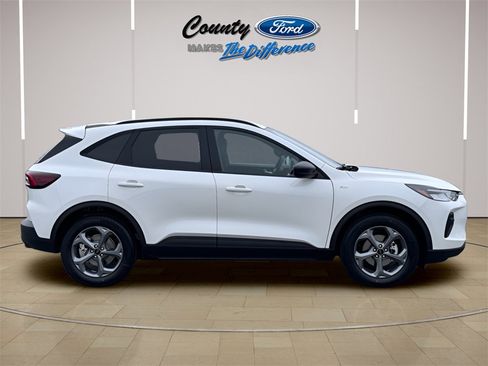 New 2026 Ford Escape ST-Line w/ Tech Pack #1 image 23