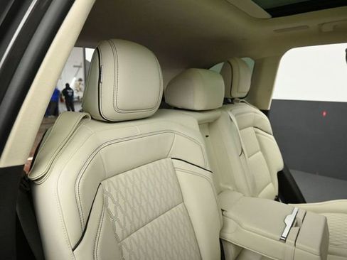 Used 2024 Lincoln Nautilus Black Label w/ Jet Appearance Package (87T) image 29