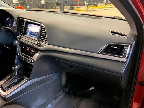 Used 2017 Hyundai Elantra Value Edition image 18