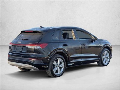 Certified 2022 Audi Q4 e-tron Premium Plus w/ Premium Plus image 5