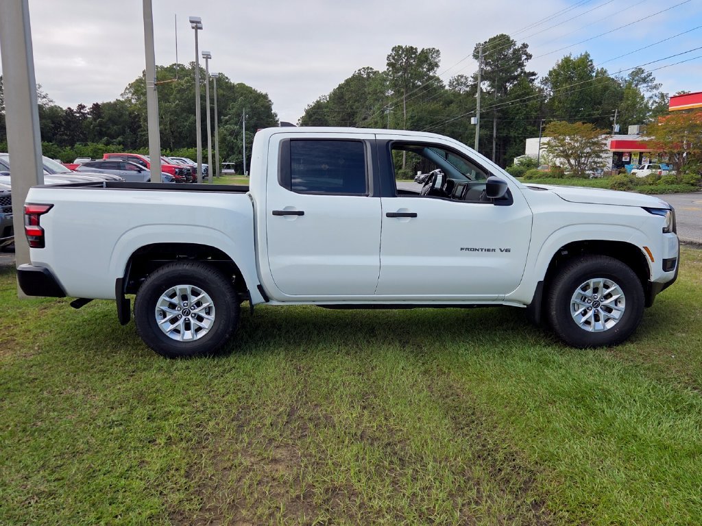 New 2027 Nissan Frontier S w/ S Utility Package AWD/4WD image 12