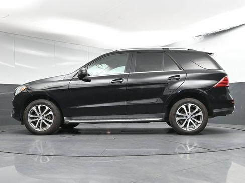 Used 2016 Mercedes-Benz GLE 350 w/ Premium Package image 31