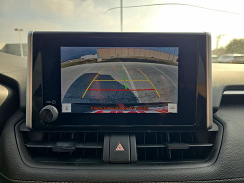 Used 2023 Toyota RAV4 LE image 14