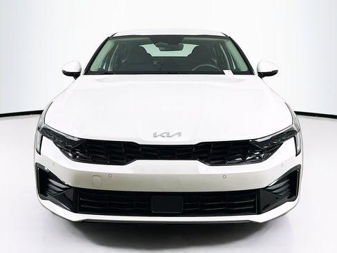 Used 2025 Kia K5 LXS image 2