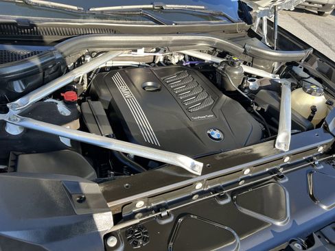 Used 2022 BMW X7 xDrive40i image 28