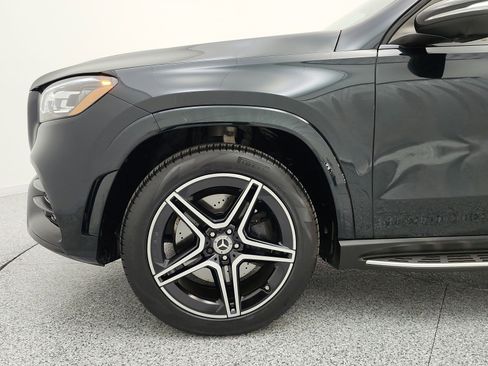 Certified 2023 Mercedes-Benz GLS 450 4MATIC image 17