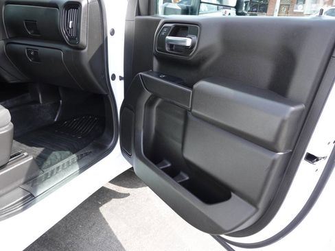 Used 2024 GMC Sierra 1500 Pro w/ Fleet Convenience Package AWD/4WD image 30
