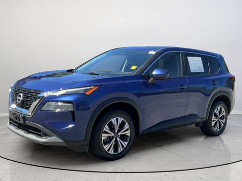 Used 2023 Nissan Rogue SV AWD/4WD image 5