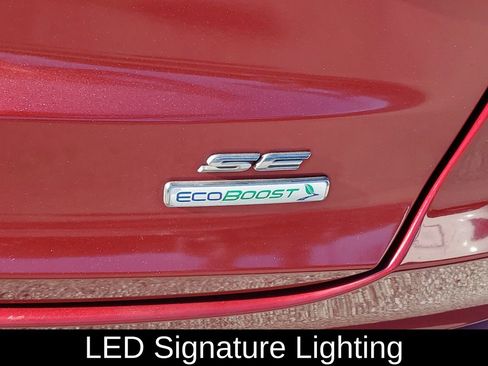 Used 2019 Ford Fusion SE w/ Equipment Group 151A image 7