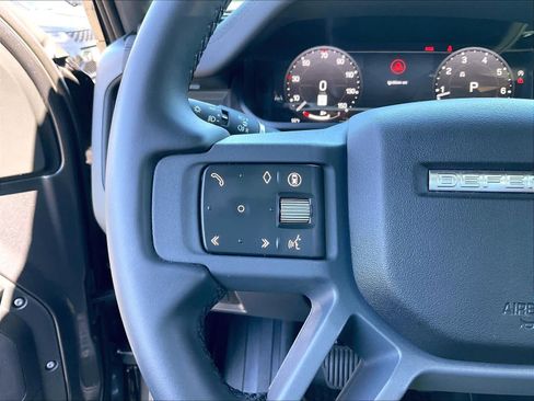 Used 2025 Land Rover Defender 110 S AWD/4WD image 20
