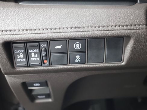 Used 2022 Honda Odyssey EX-L image 23