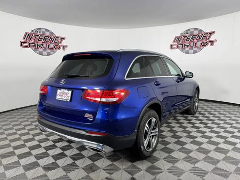 Used 2018 Mercedes-Benz GLC 300 image 7