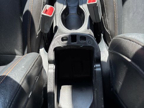 Used 2018 Jeep Compass Limited image 16