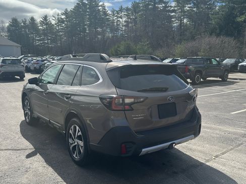 Used 2022 Subaru Outback Limited image 7
