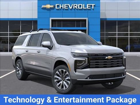 New 2026 Chevrolet Suburban High Country AWD/4WD image 9