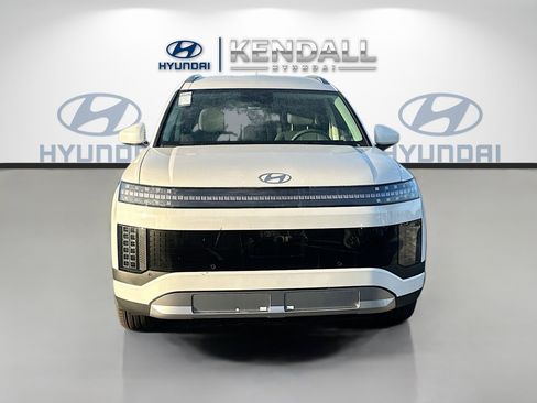 New 2026 Hyundai Ioniq 9 S image 2