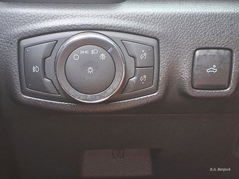 Used 2022 Ford Ranger Lariat w/ Equipment Group 501A High image 16