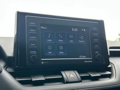 Used 2021 Toyota RAV4 XLE AWD/4WD image 66