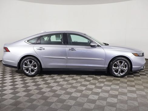 Used 2024 Honda Accord EX image 18