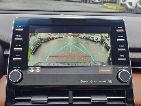 Used 2019 Toyota Avalon Limited w/ Preferred Accessory Package image 15