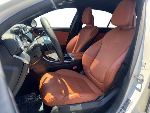 Used 2022 Mercedes-Benz C 300 Sedan image 9