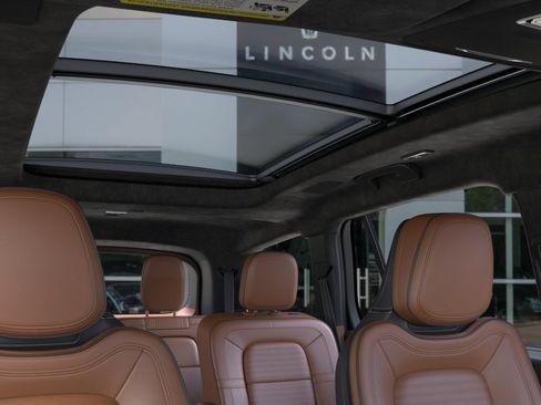 New 2026 Lincoln Aviator Black Label w/ Dynamic Handling Package AWD/4WD image 22