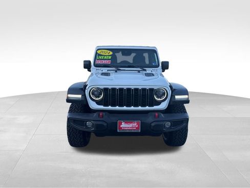 Used 2024 Jeep Wrangler Unlimited Rubicon AWD/4WD image 9