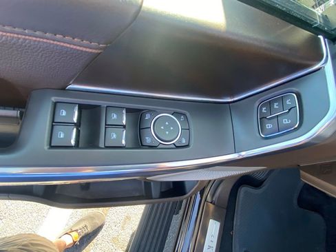 Certified 2025 Ford F150 King Ranch w/ FX4 Off-Road Package image 11