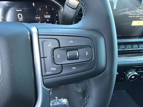 New 2026 GMC Sierra 1500 Elevation image 17