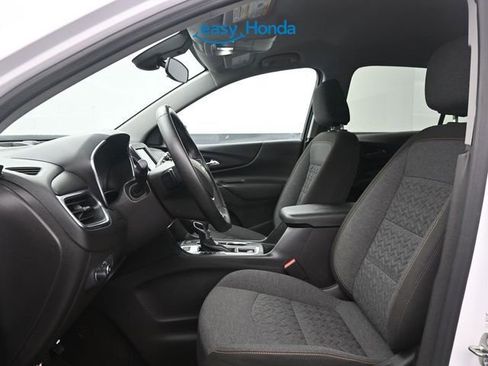 Used 2024 Chevrolet Equinox LT AWD/4WD image 15