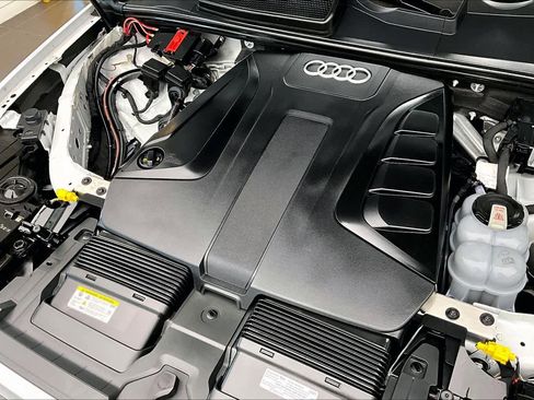 Used 2023 Audi Q7 2.0T Premium Plus w/ Premium Plus Package AWD/4WD image 31