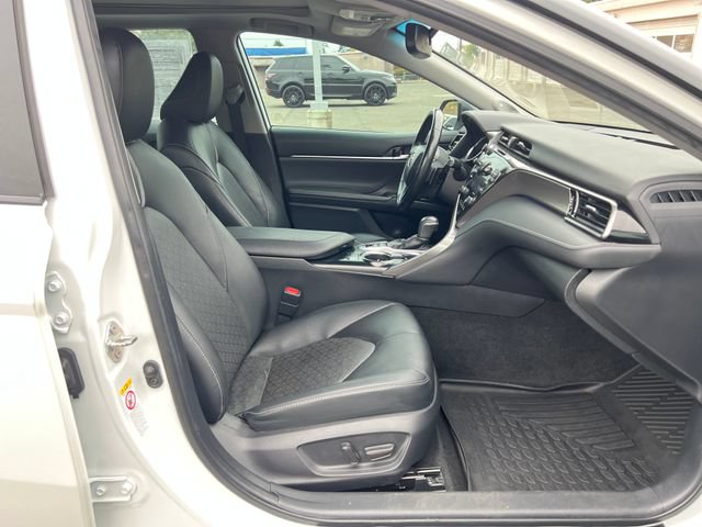 Used 2019 Toyota Camry XSE w/ Driver Assist Package FWD image 9