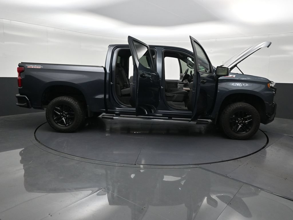Used 2019 Chevrolet Silverado 1500 LT Trail Boss AWD/4WD image 32