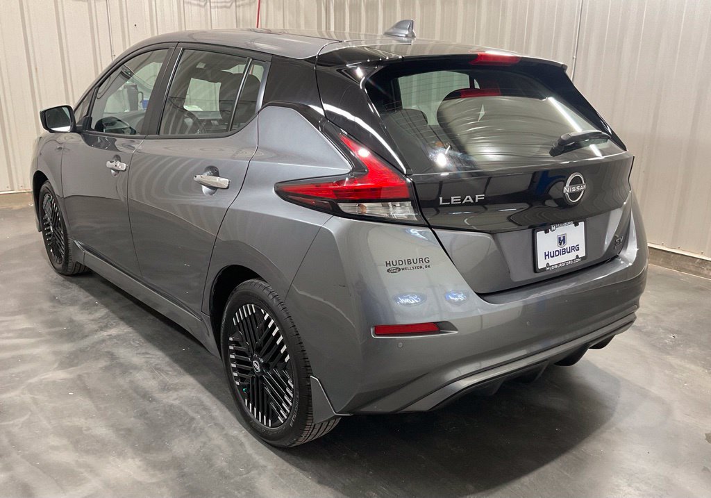 Used 2024 Nissan Leaf SV Plus FWD image 19