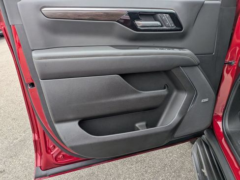 New 2026 Chevrolet Tahoe Premier RWD image 9