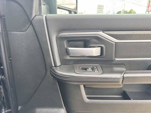 Used 2026 RAM 2500 Big Horn AWD/4WD image 16