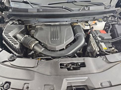 Used 2024 Chevrolet Traverse LT w/ Enhanced Driving Package AWD/4WD image 37