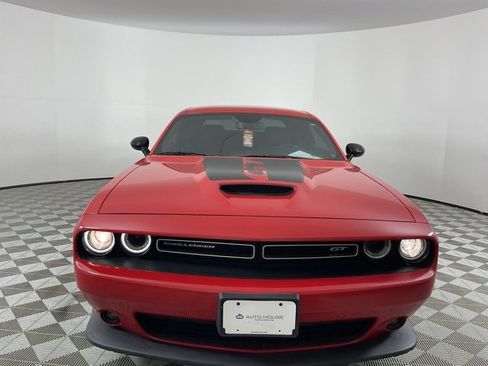 Used 2022 Dodge Challenger GT image 2